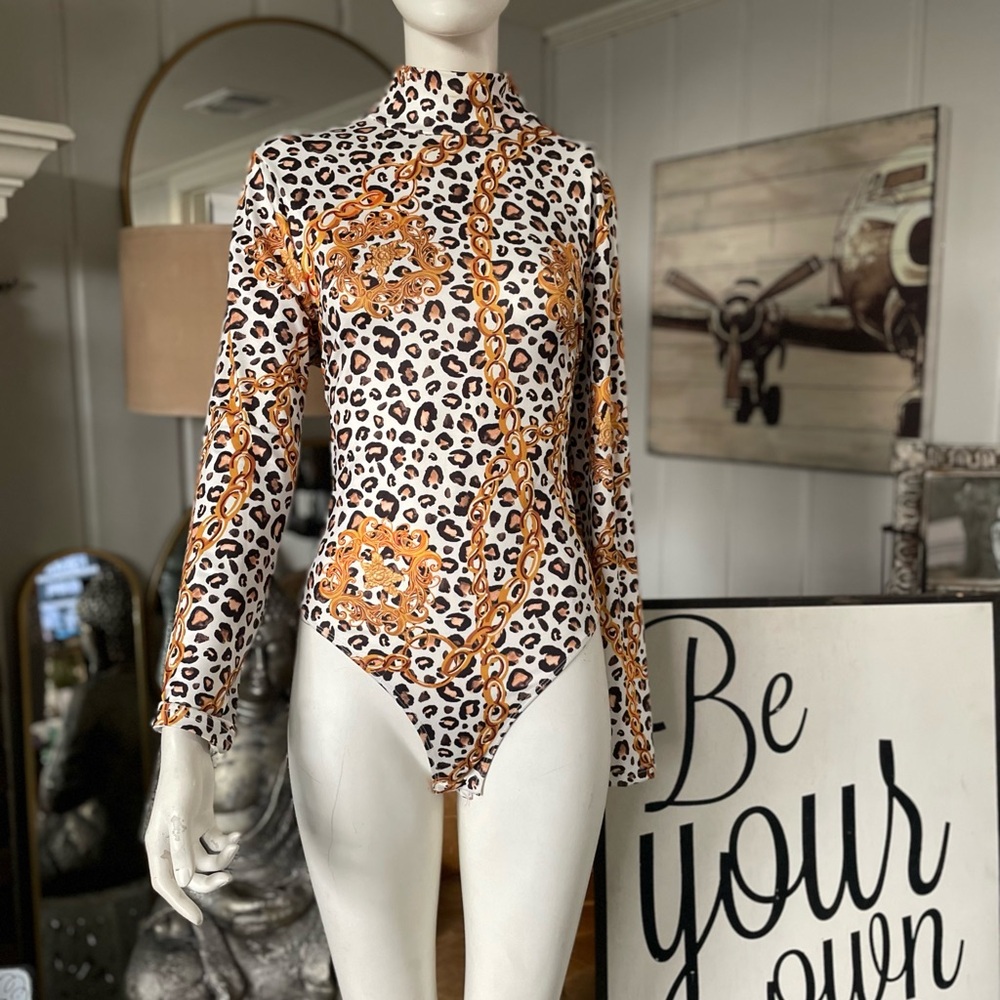Leopard Print Long Sleeve Bodysuit